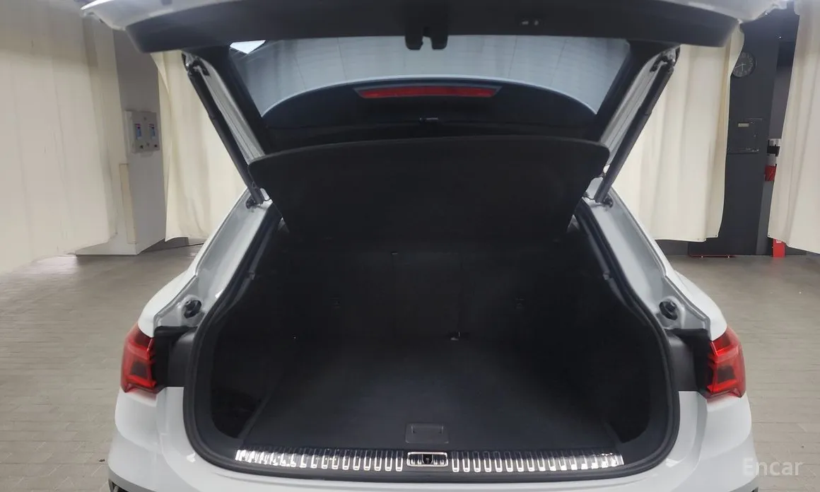 Audi Q3 2018 35 TDI Premium Sportback