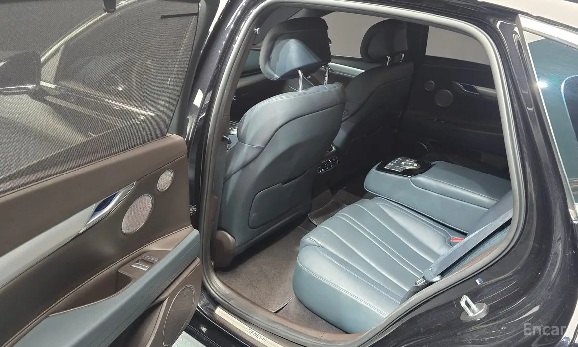 Genesis G80 2021 e-AWD