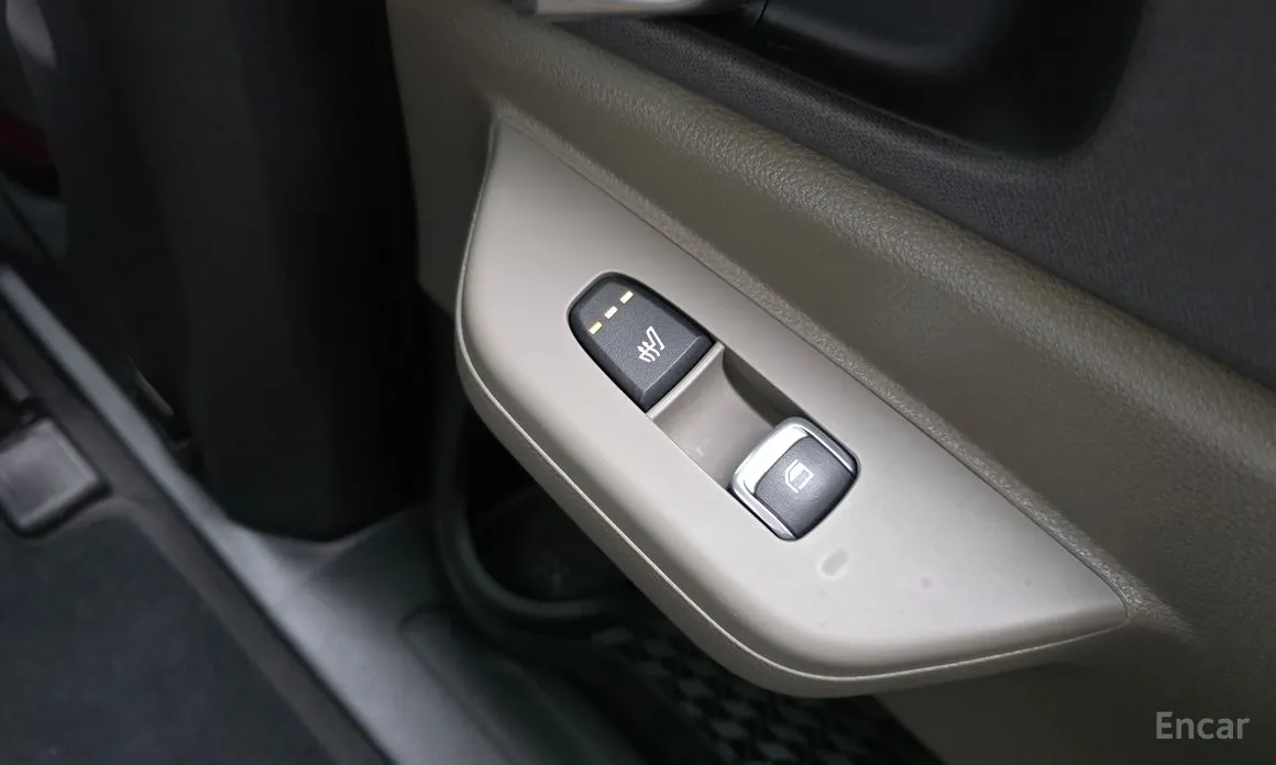 Kia Carnival 2023 9-Seater Prestige