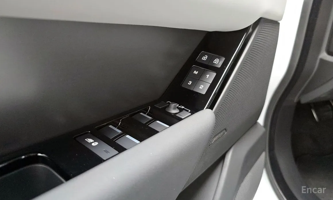 Land Rover Range Rover Velar 2017 2.0 P250 Dynamic SE