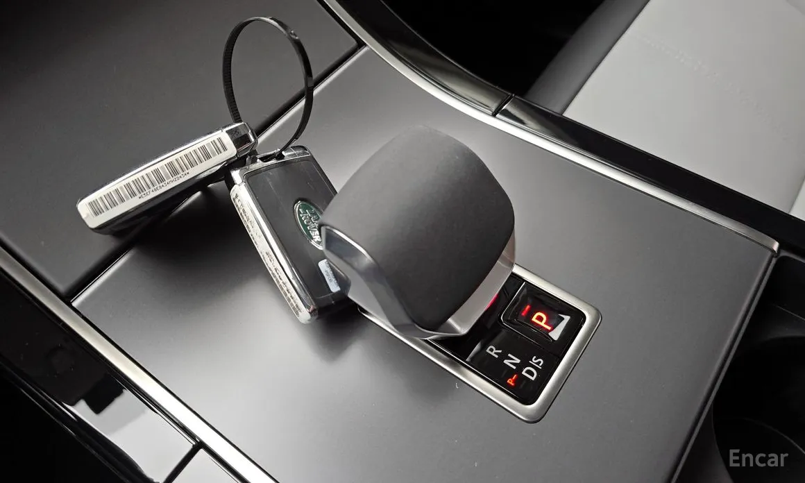 Land Rover Range Rover Velar 2017 2.0 P250 Dynamic SE