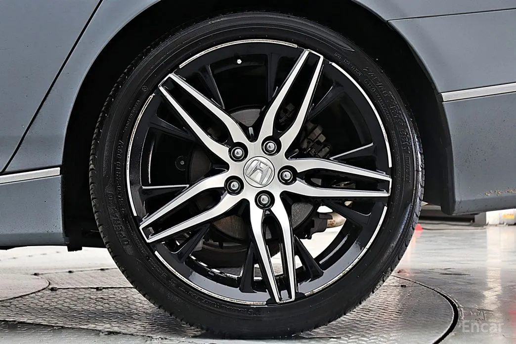 Honda Accord 2018 2.0 Hybrid Touring