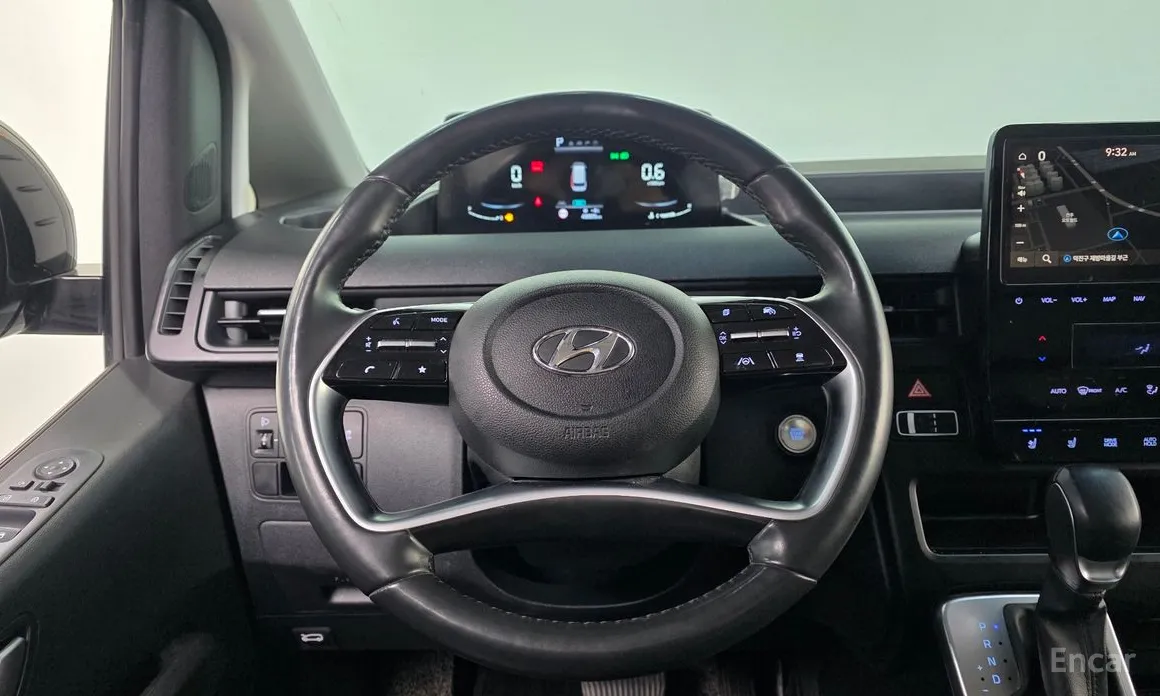 Hyundai Staria 2021 L3.5 Cargo 5-Seater