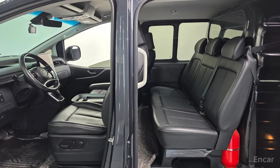Hyundai Staria 2021 L3.5 Cargo 5-Seater