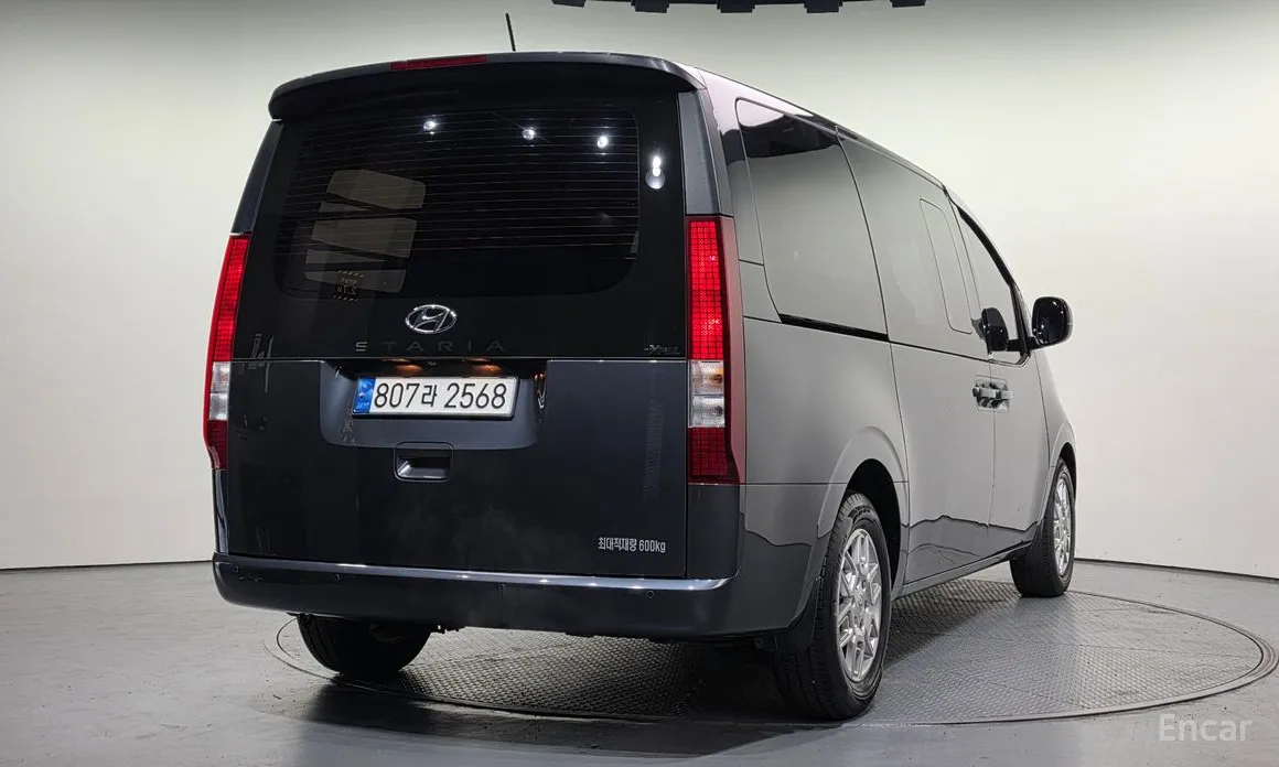 Hyundai Staria 2021 L3.5 Cargo 5-Seater