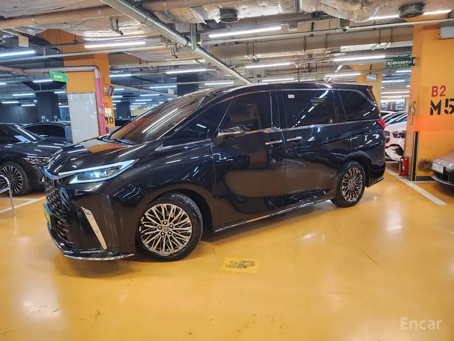 Lexus LM 2024 500h Executive