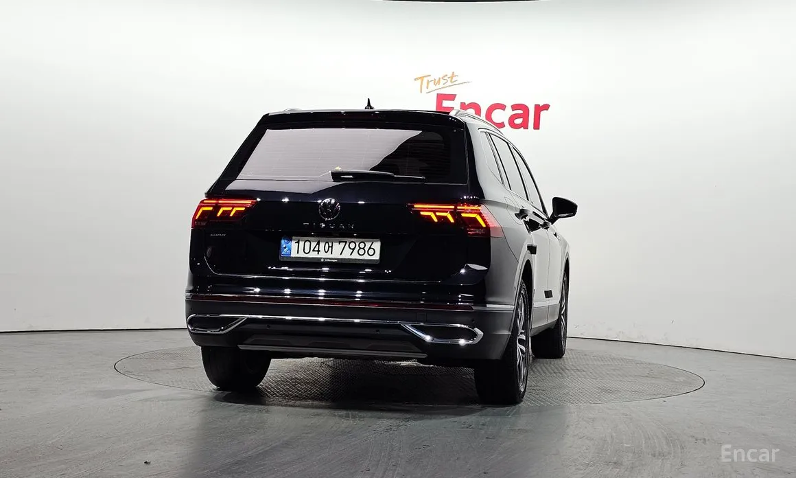 Volkswagen Tiguan 2018 2.0 TSI Prestige