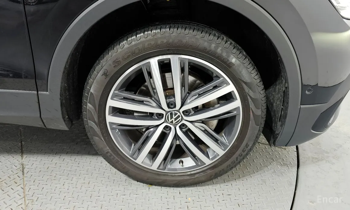 Volkswagen Tiguan 2018 2.0 TSI Prestige
