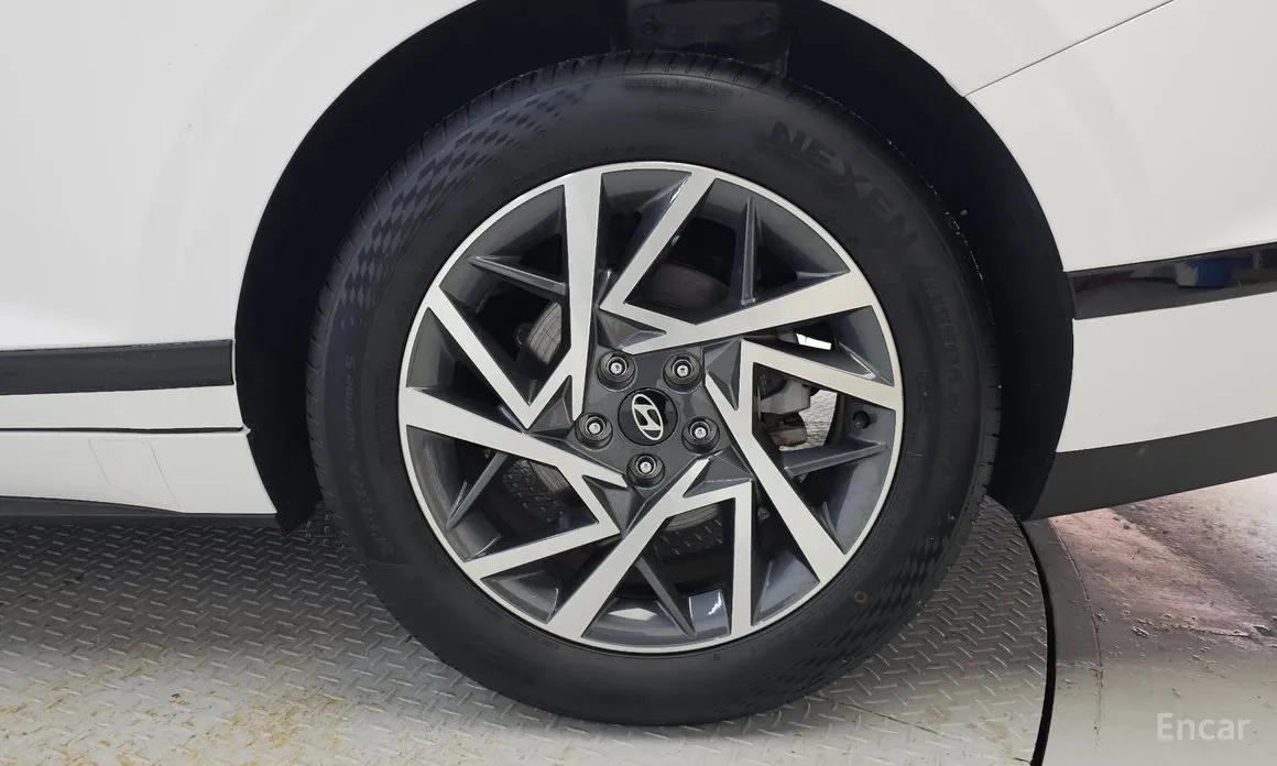 Hyundai Grandeur 2022 Premium