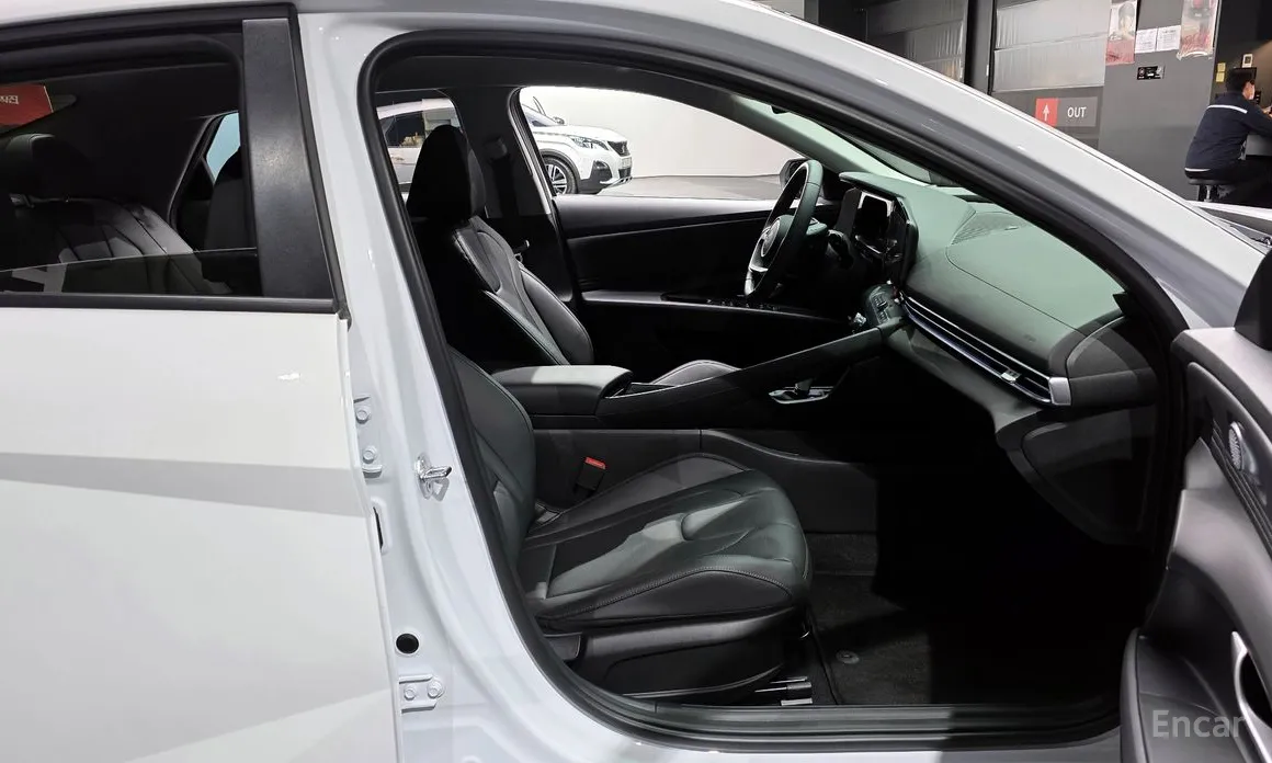 Hyundai Avante 2023 1.6