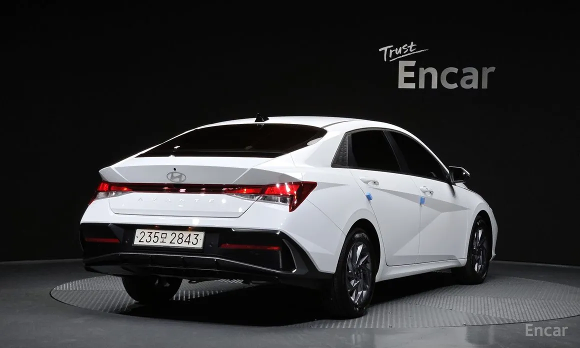 Hyundai Avante 2023 1.6