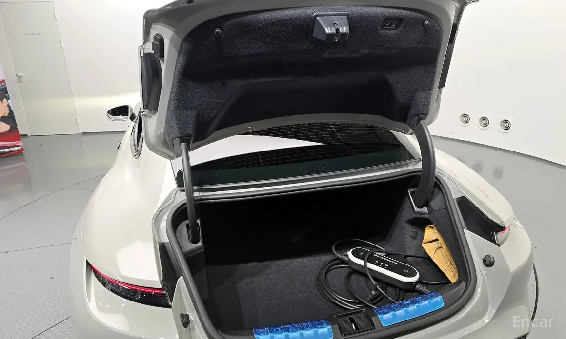 Porsche Taycan 2020 4S