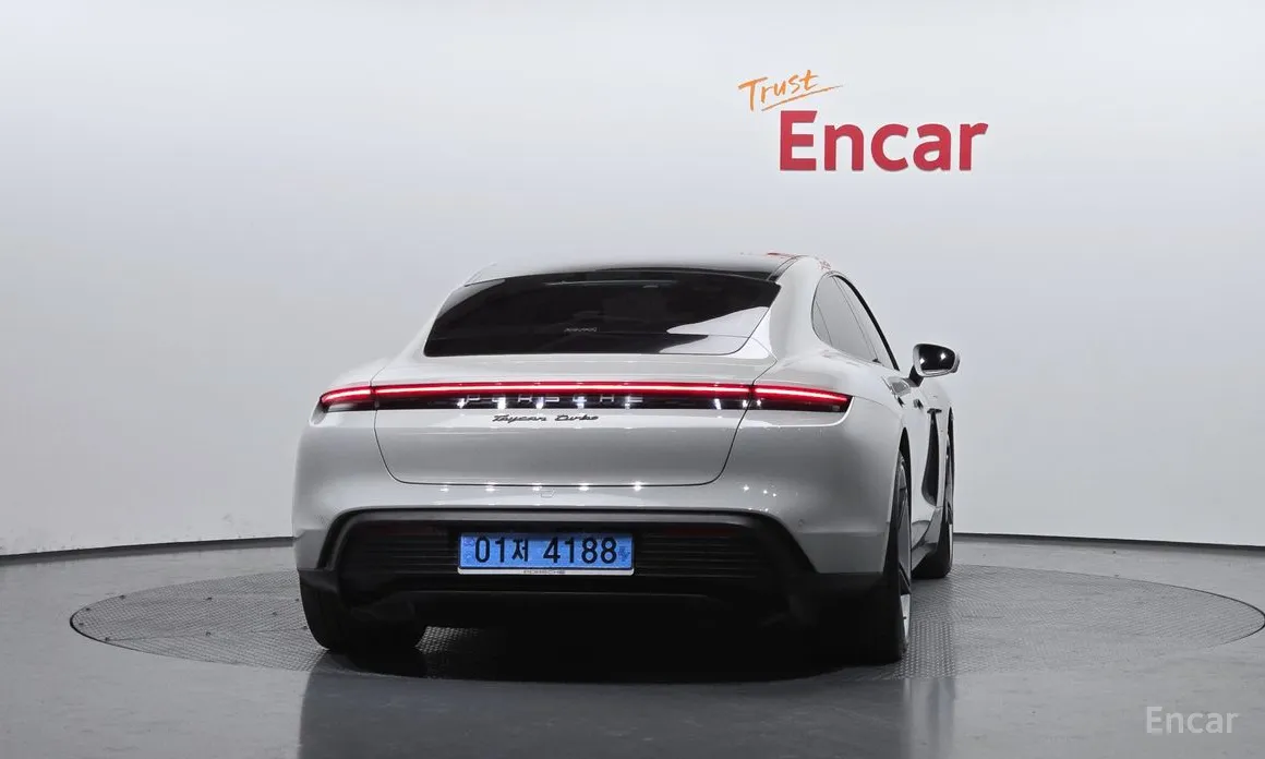 Porsche Taycan 2020 4S
