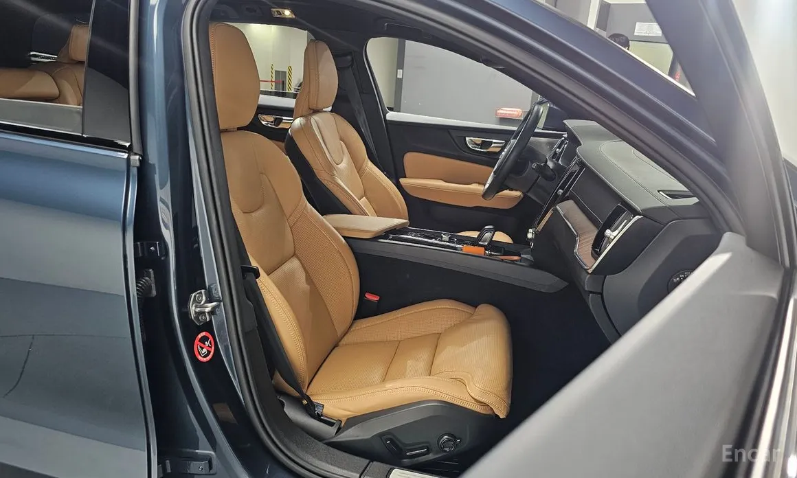 Volvo V60 2019 B5 Pro AWD