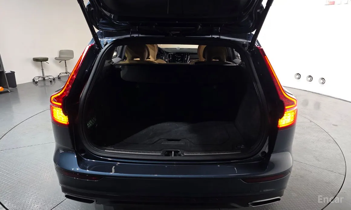 Volvo V60 2019 B5 Pro AWD