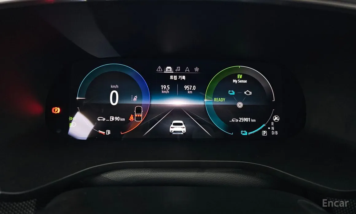 Renault XM3 2020 1.6 E-TECH Inspire Design Package