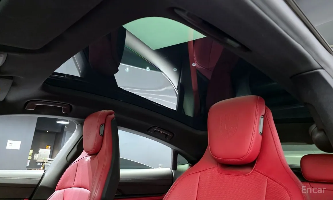 Porsche Taycan 2020 Base