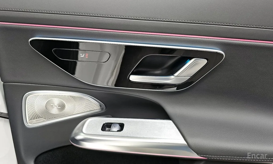 Mercedes-Benz E-Class 2024 E350e 4MATIC