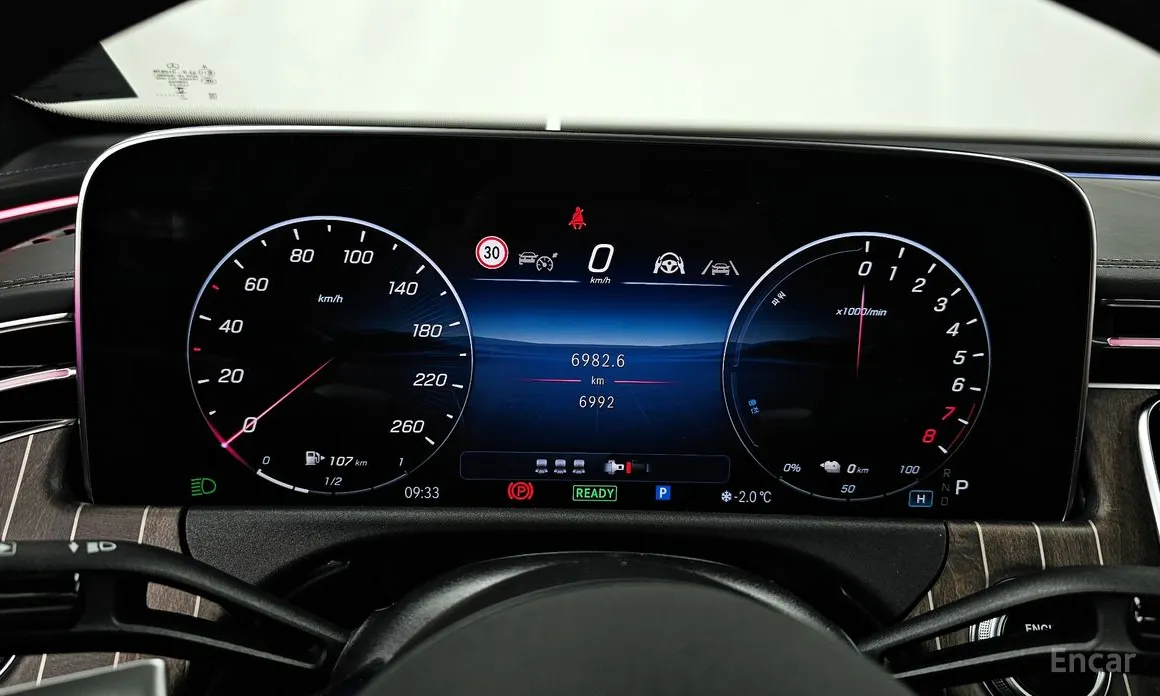 Mercedes-Benz E-Class 2024 E350e 4MATIC