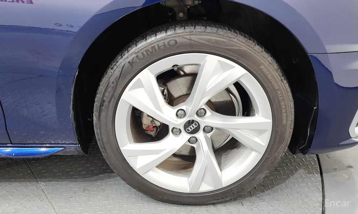 Audi A4 2016 40 TFSI Premium