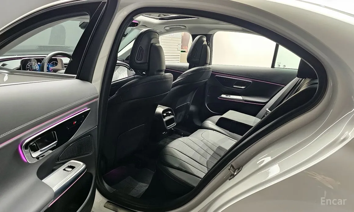 Mercedes-Benz E-Class 2024 E220d 4MATIC Exclusive