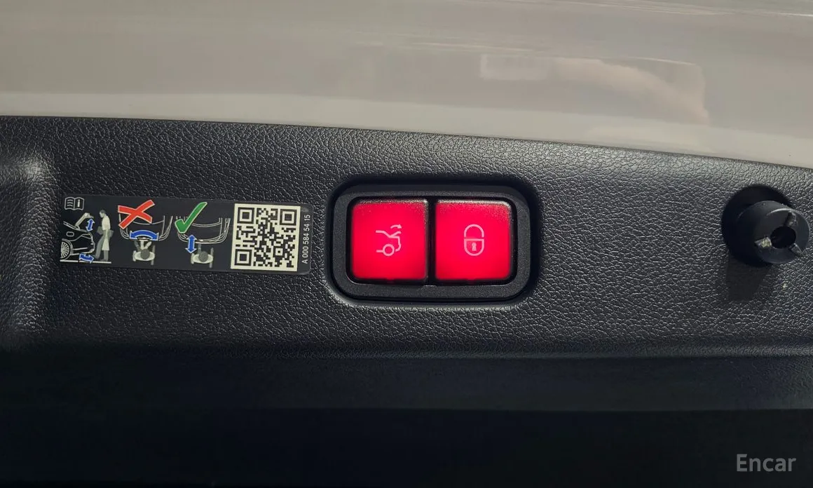 Mercedes-Benz E-Class 2024 E220d 4MATIC Exclusive