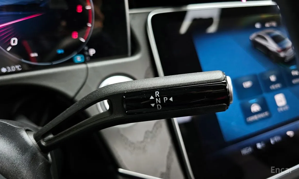 Mercedes-Benz E-Class 2024 E220d 4MATIC Exclusive