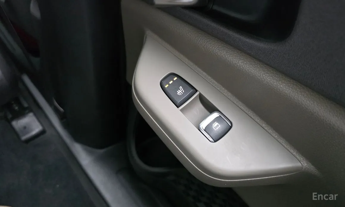 Kia Carnival 2023 9-Seater Prestige