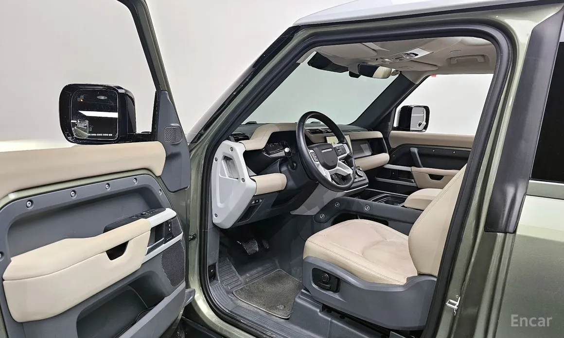 Land Rover Defender 2020 90 D250 SE