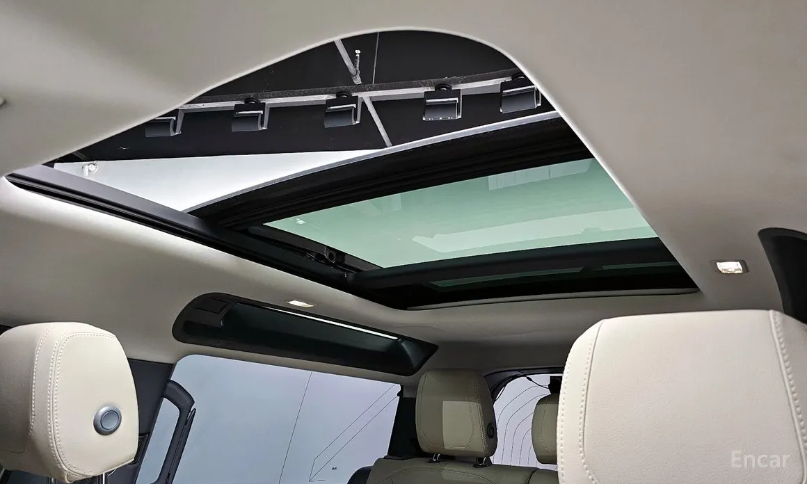 Land Rover Defender 2020 90 D250 SE