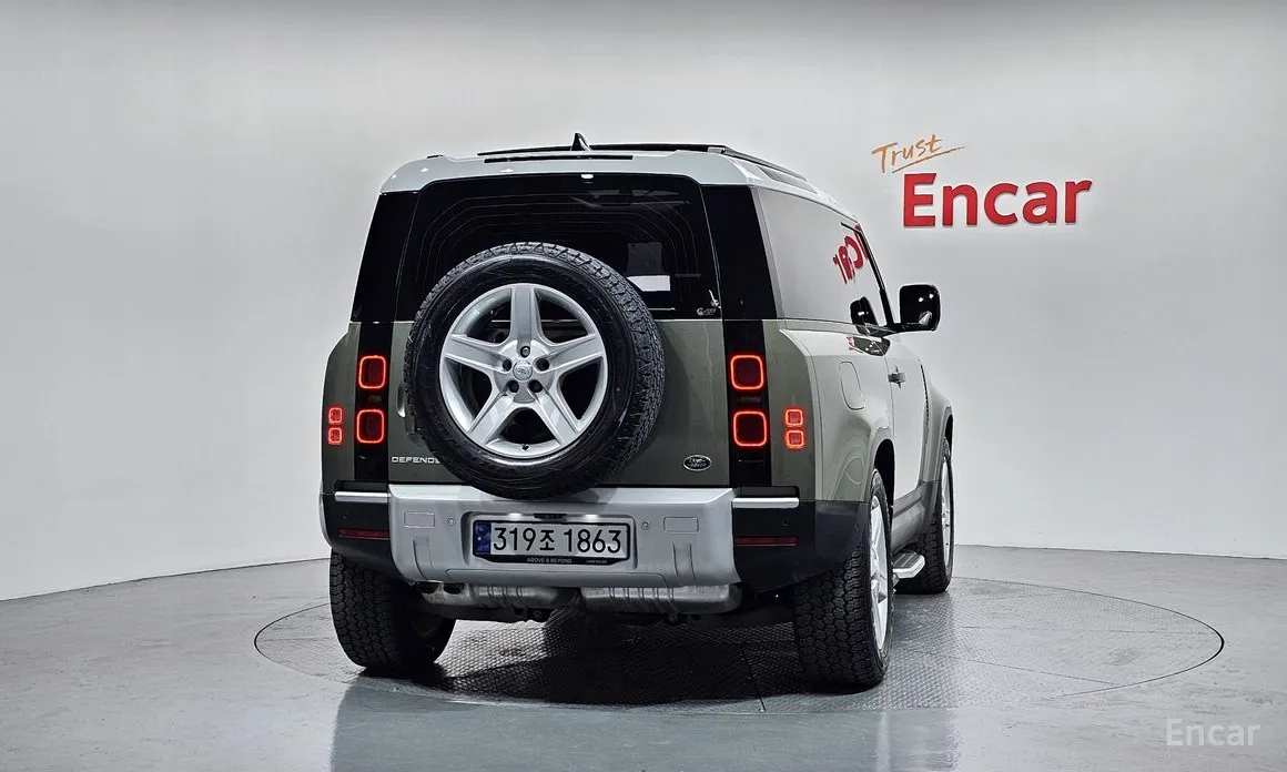 Land Rover Defender 2020 90 D250 SE