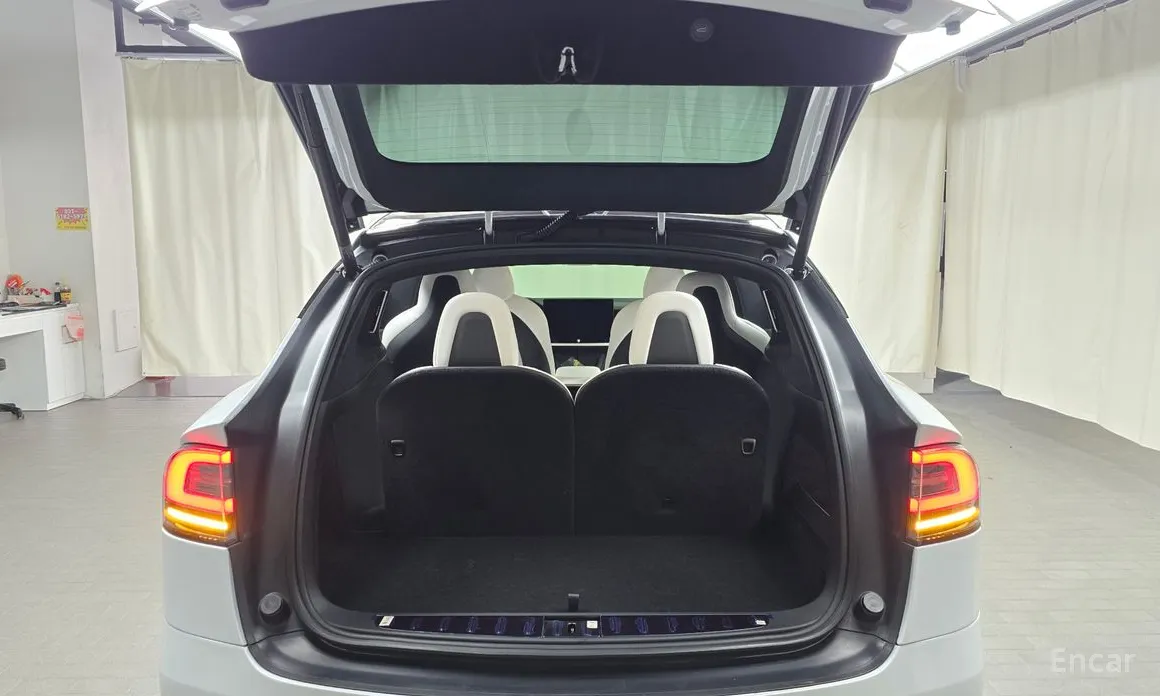 Tesla Model X 2018 Plaid