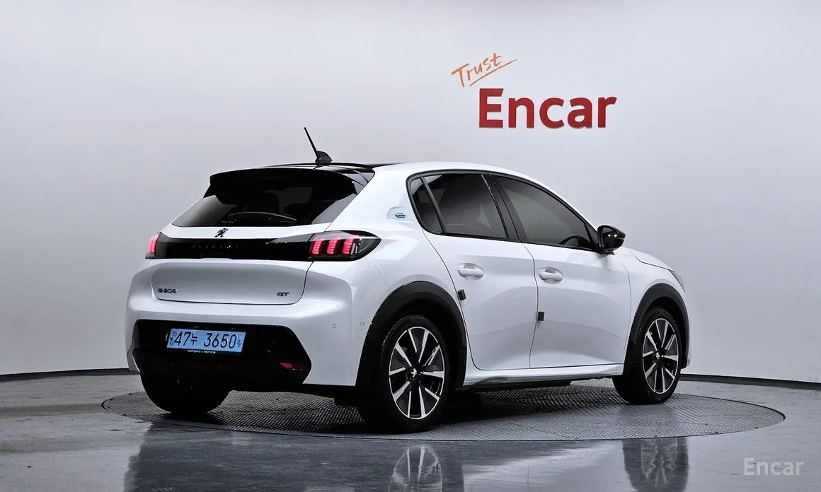 2020 Peugeot 208
