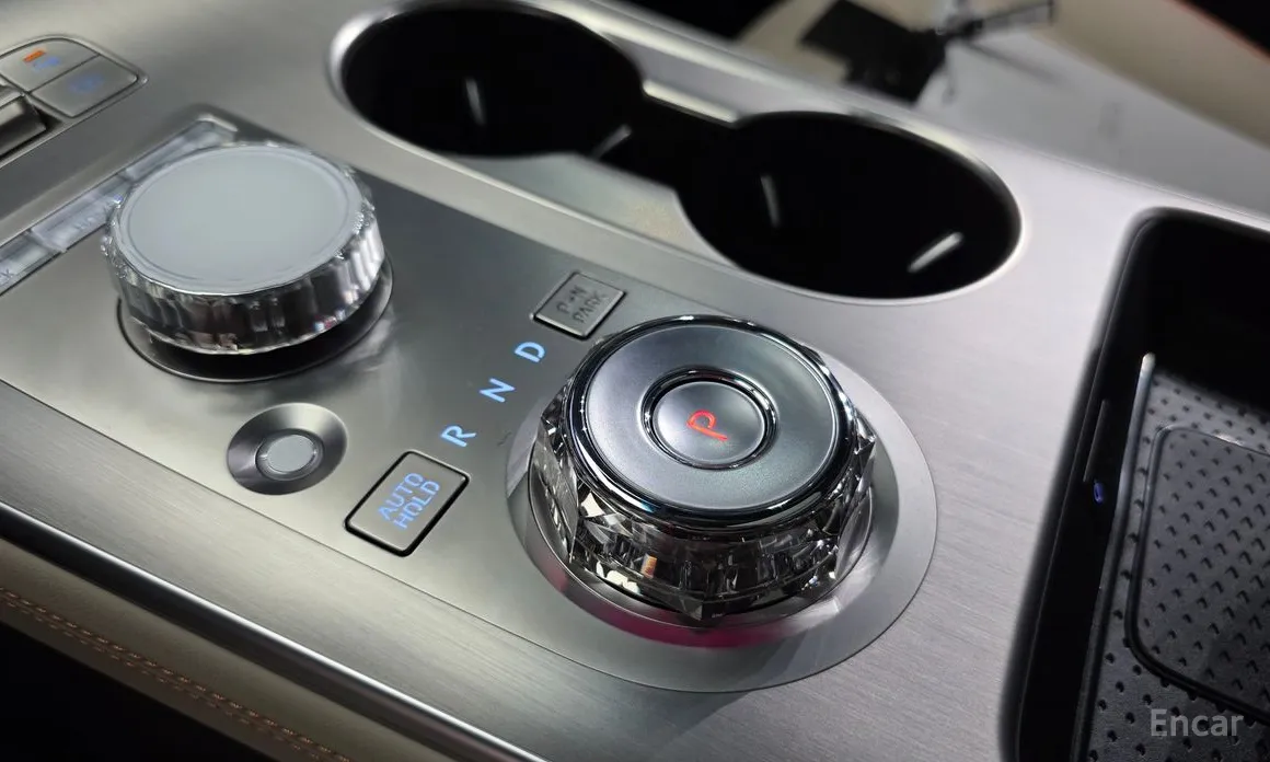 Genesis GV70 2021 2.5T Gasoline AWD