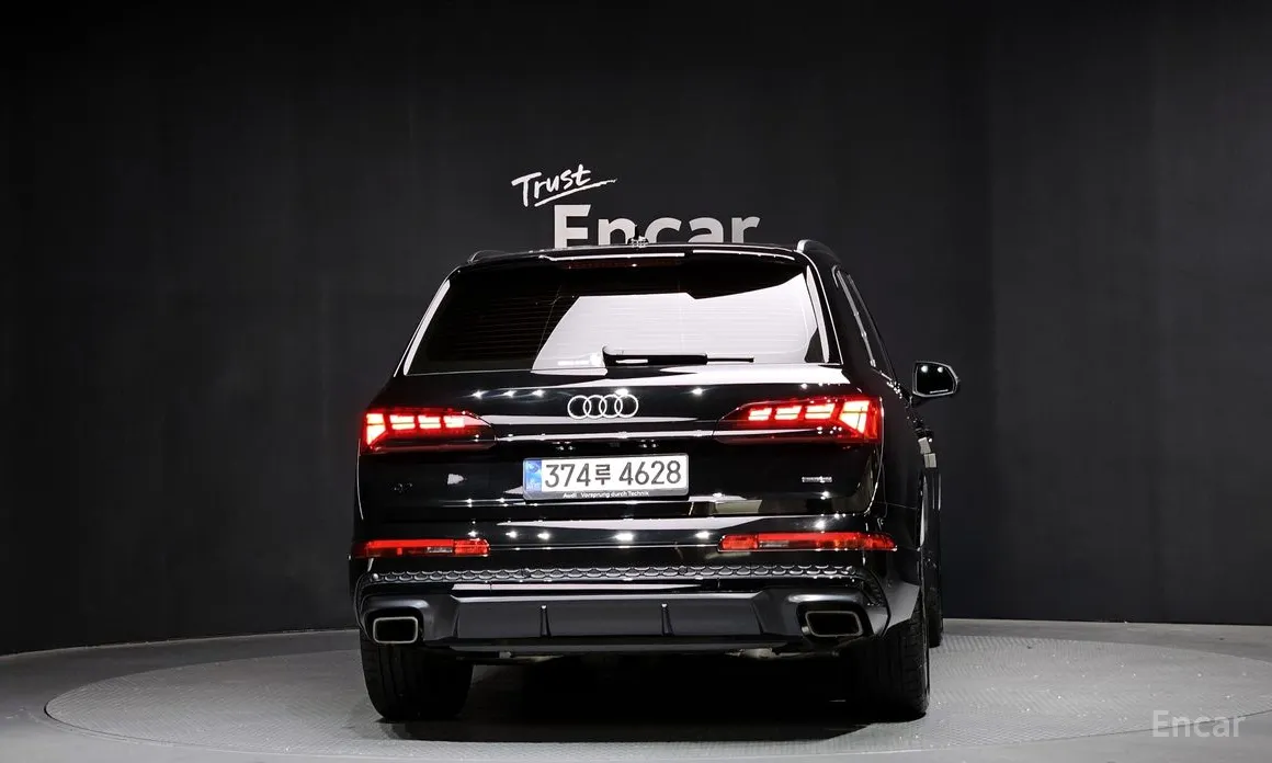 Audi Q7 2016 55 TFSI Quattro Premium