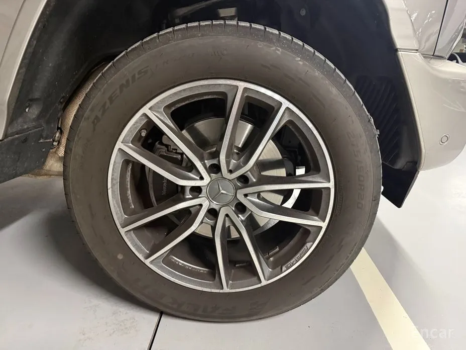 Mercedes-Benz G-Class 2024 G450d