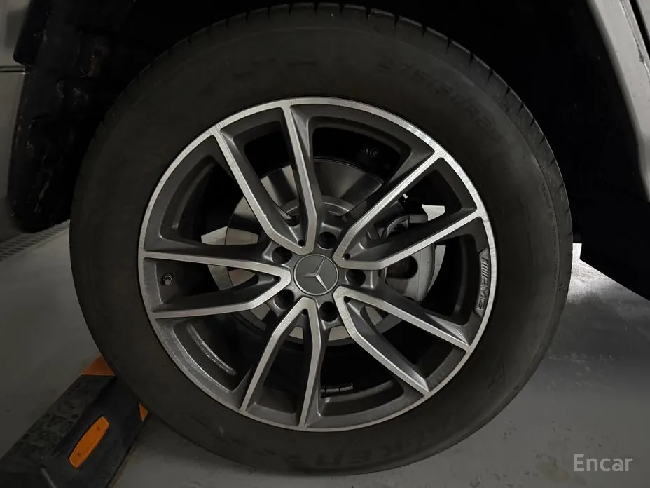 Mercedes-Benz G-Class 2024 G450d