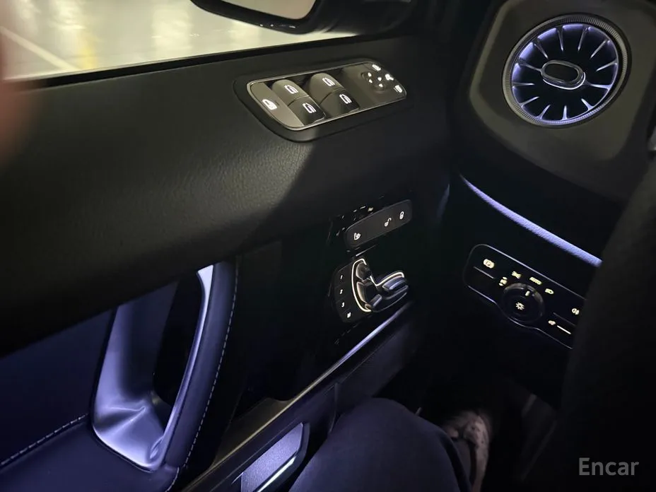 Mercedes-Benz G-Class 2024 G450d