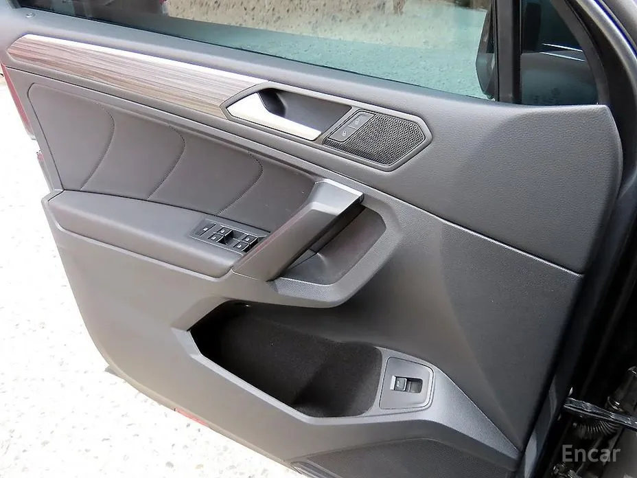 Volkswagen Tiguan 2018 2.0 TSI Prestige