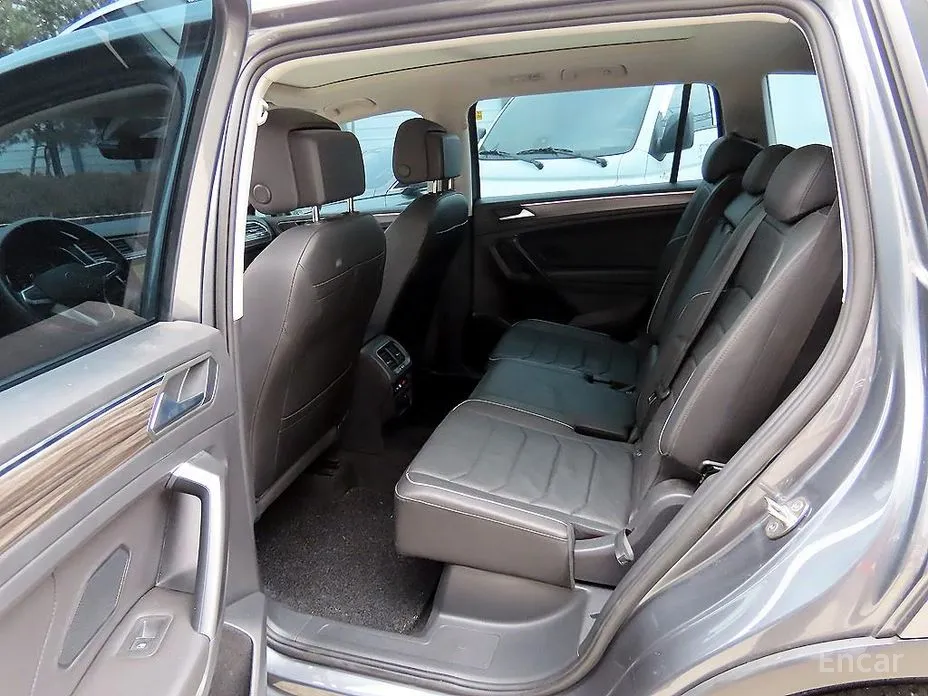 Volkswagen Tiguan 2018 2.0 TSI Prestige