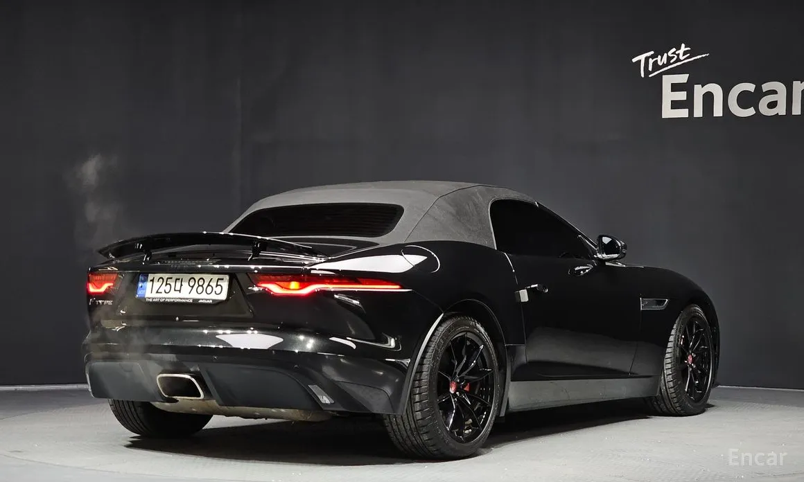 Jaguar F-Type 2013 P300 Convertible