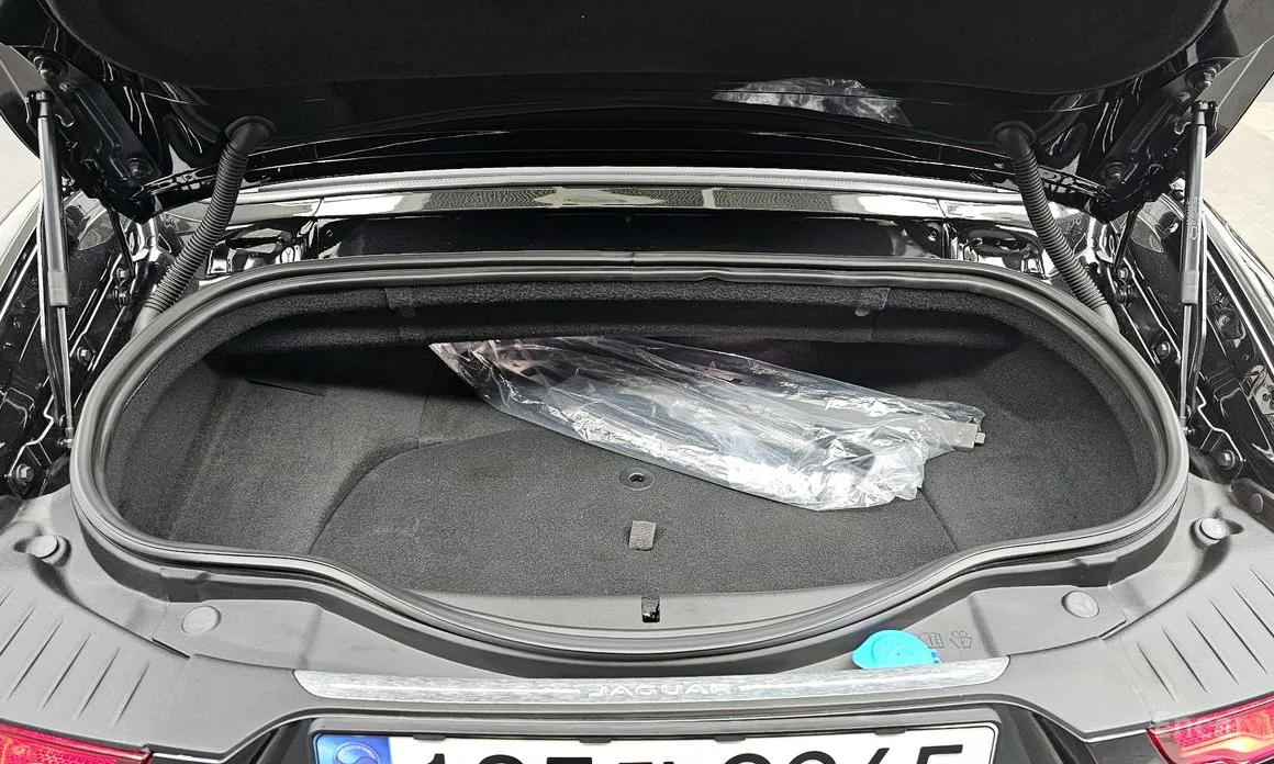 Jaguar F-Type 2013 P300 Convertible