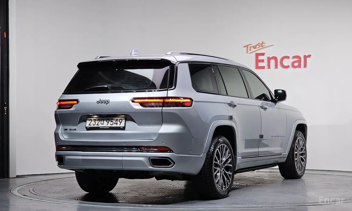 Jeep Cherokee 2021 L 3.6 Summit Reserve