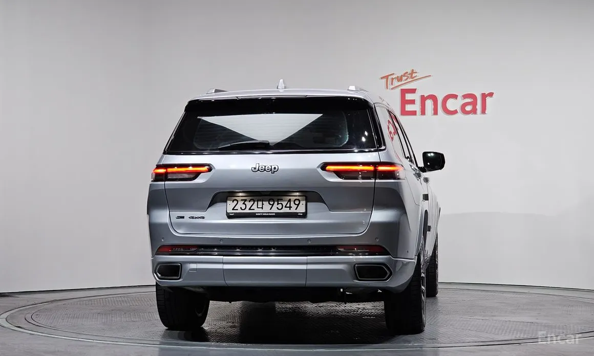 Jeep Cherokee 2021 L 3.6 Summit Reserve