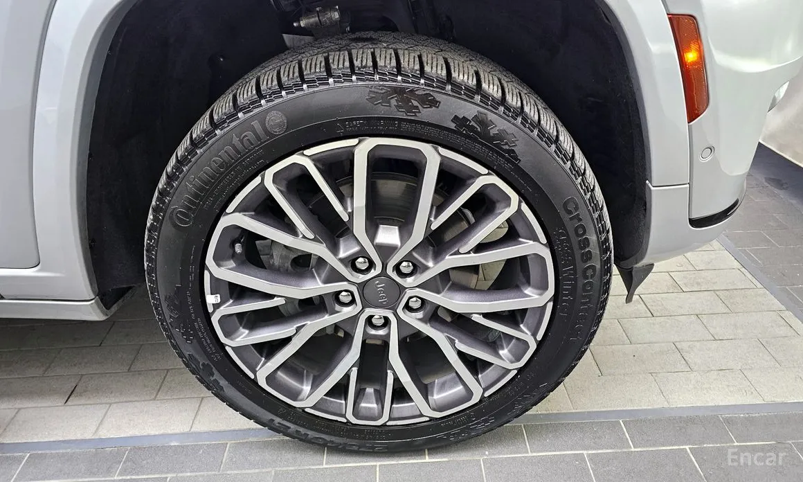 Jeep Cherokee 2021 L 3.6 Summit Reserve