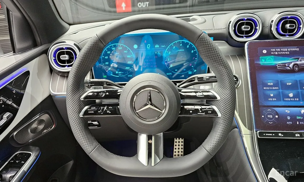 Mercedes-Benz GLC-Class 2023 GLC300 4MATIC Coupe