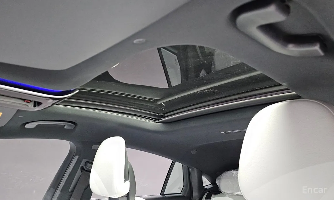 Mercedes-Benz GLC-Class 2023 GLC300 4MATIC Coupe