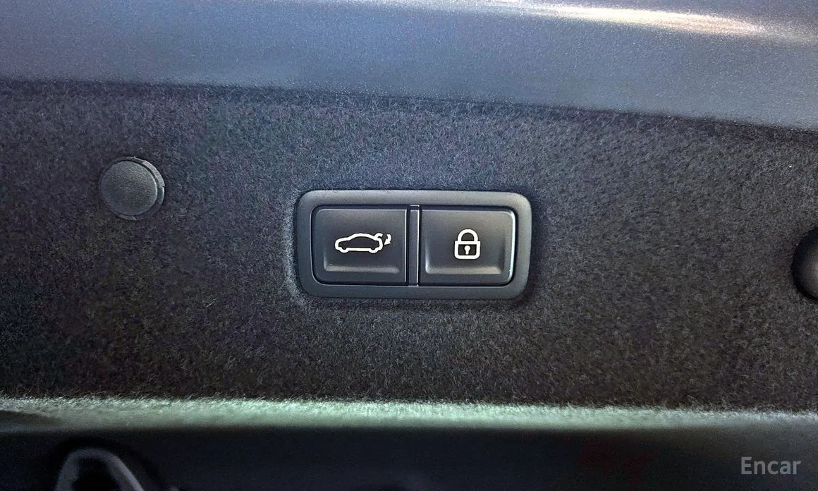 Kia K8 2024 Signature Black