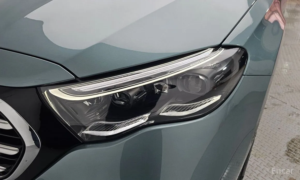 Mercedes-Benz E-Class 2024 E350e 4MATIC