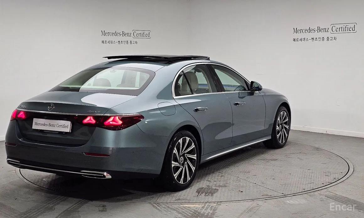 Mercedes-Benz E-Class 2024 E350e 4MATIC